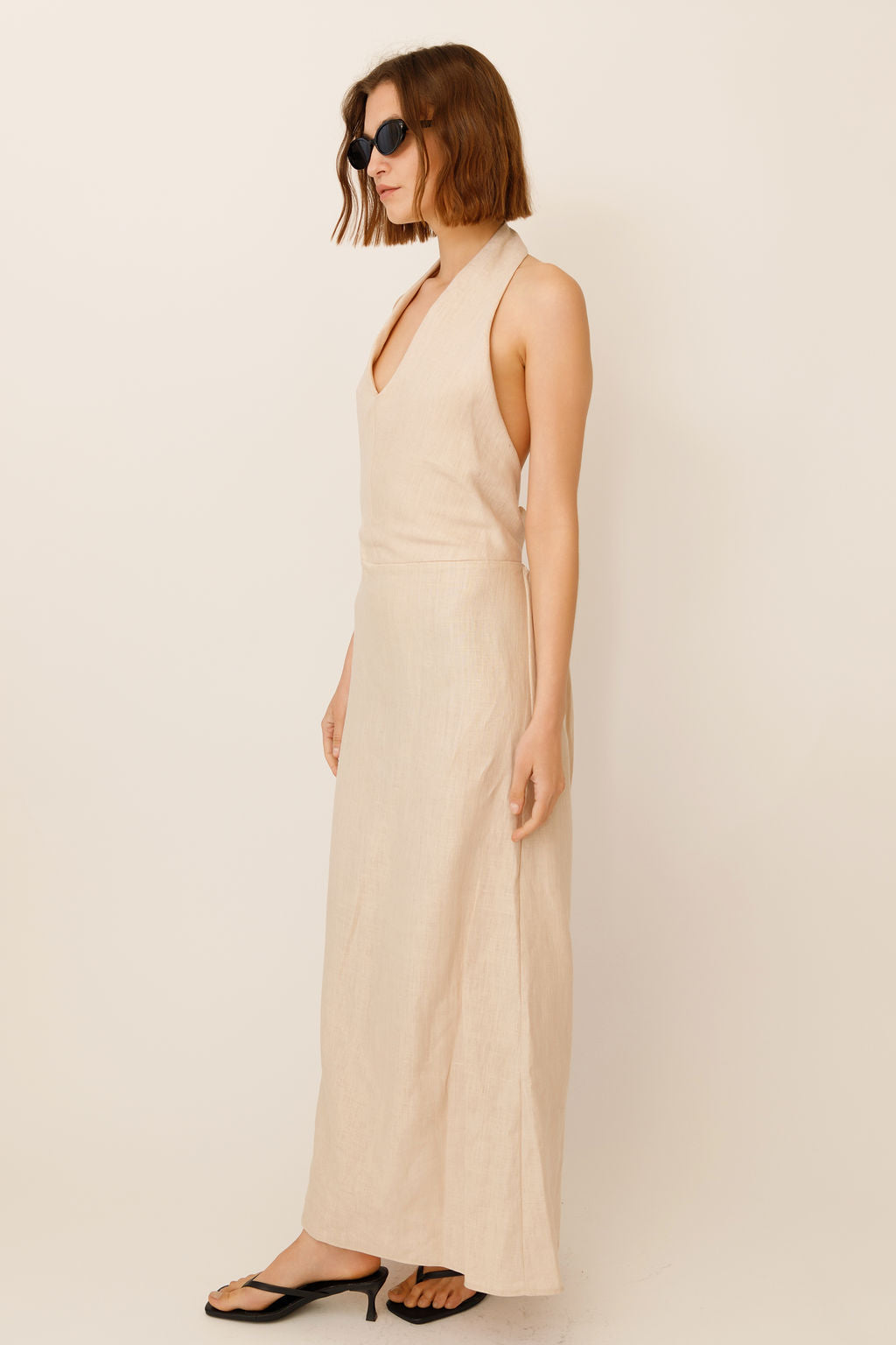 WUESTE Isla Halter Dress – 100% Linen, Natural, Adjustable Tie Back